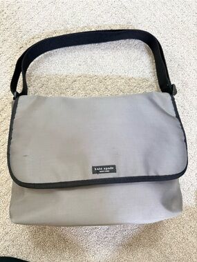 kate spade gray messenger bag with black trim